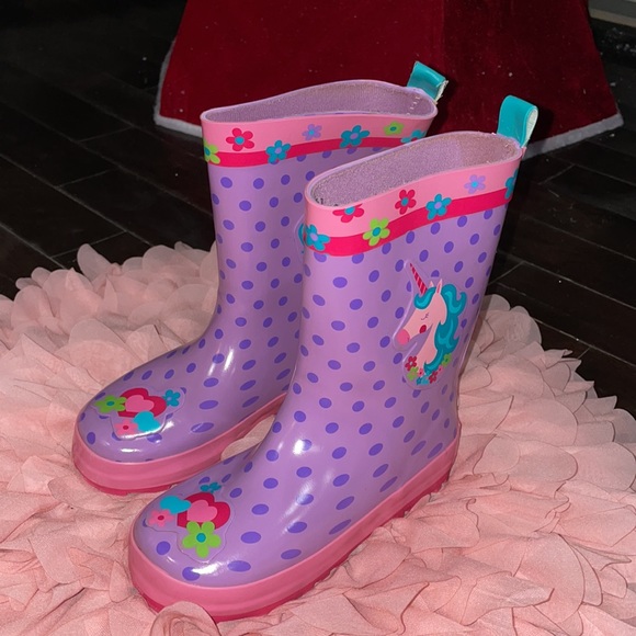 Unicorn Girls Rain Boots - Picture 4 of 7